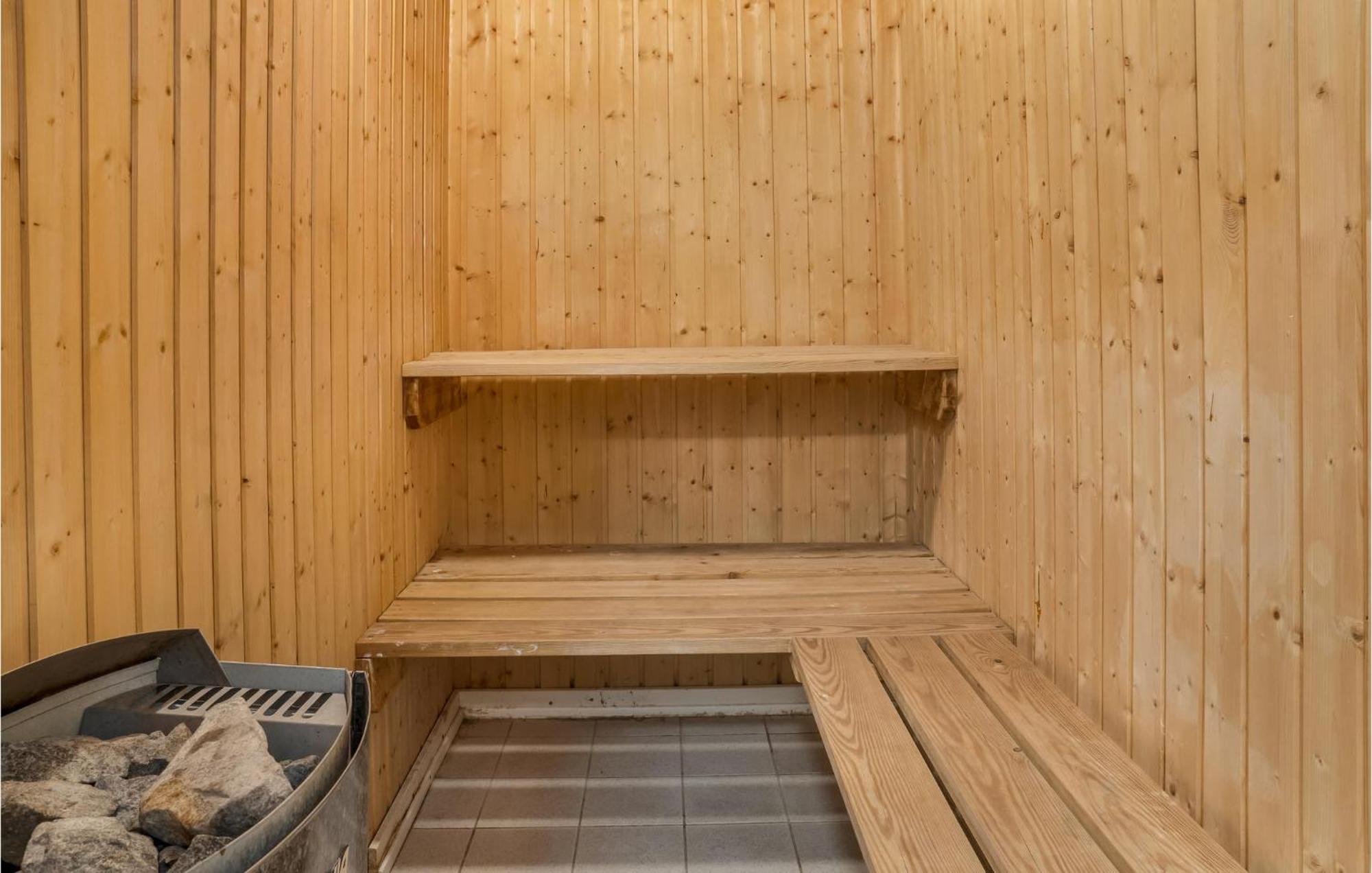 Stunning Home In Vaeggerlose With Wifi Boto By Exterior foto